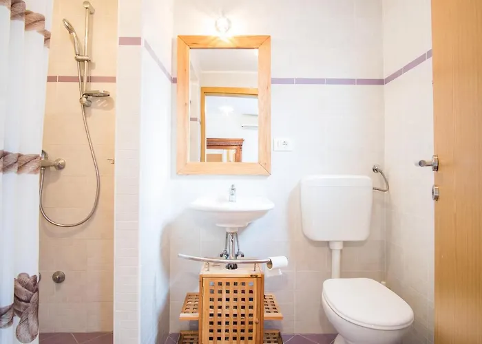 Апартаменты By The Sea Vrbnik, Krk - 15754 Врбник
