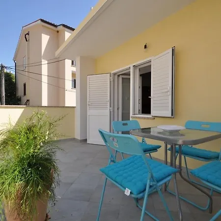 By The Sea Vrbnik, Krk - 15754 Διαμέρισμα